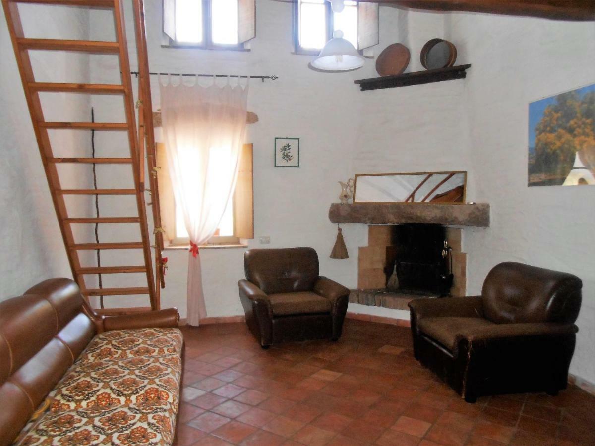 Domus Antiga Appartamenti San Giovanni Suèrgiu Eksteriør billede